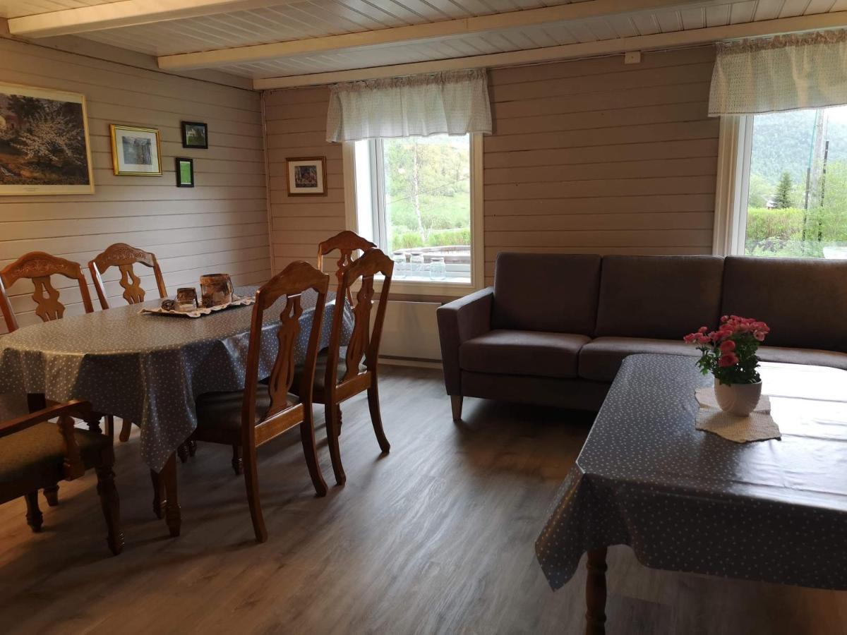Hansali Holiday Home Fjærland Buitenkant foto