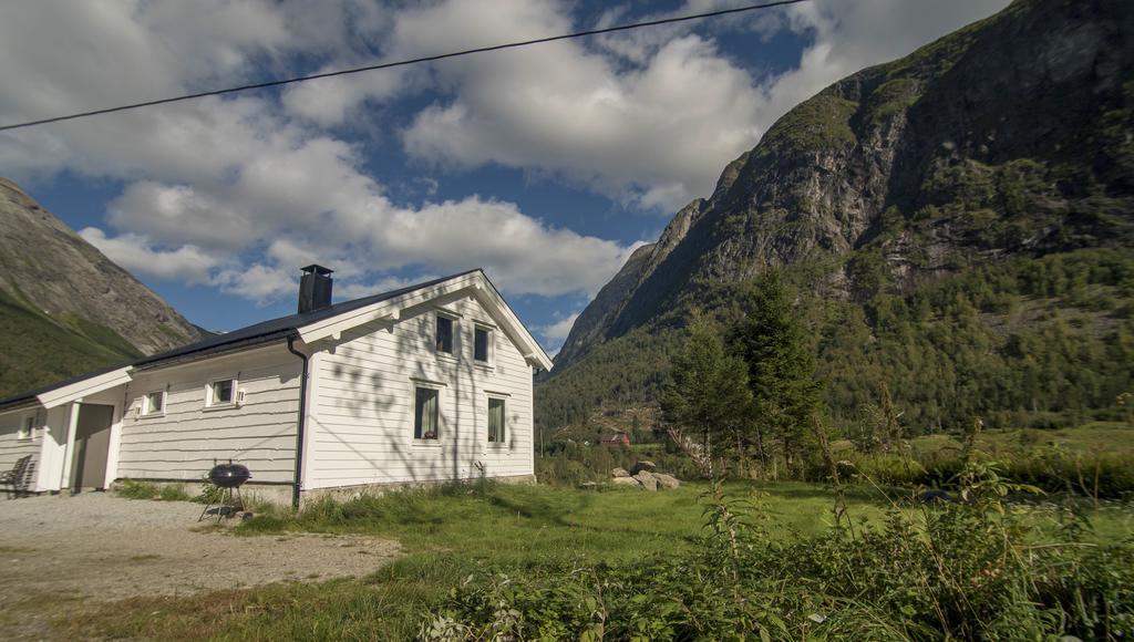 Hansali Holiday Home Fjærland Buitenkant foto